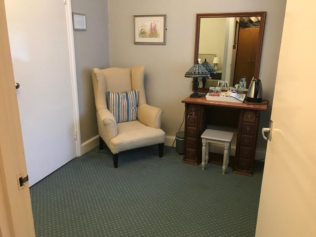 The Ilchester Arms Hotel Abbotsbury Extérieur photo
