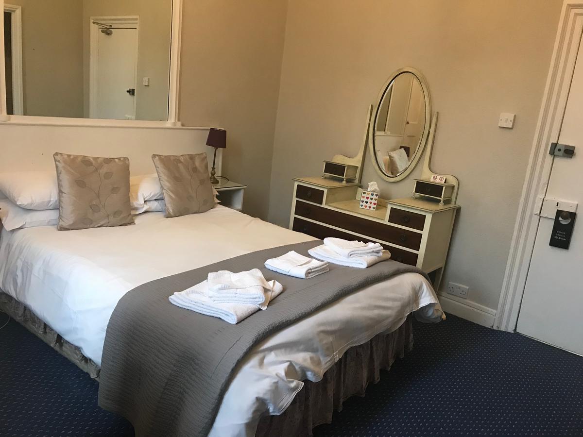 The Ilchester Arms Hotel Abbotsbury Extérieur photo